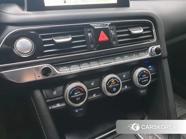 Genesis G70 id 3029029 из Кореи 8