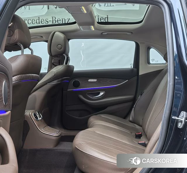 Mercedes-Benz E-class id 4260425 из Китая 8