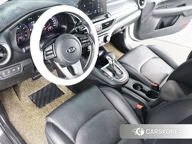 Kia Come New K3 id 3732900 из Кореи 8