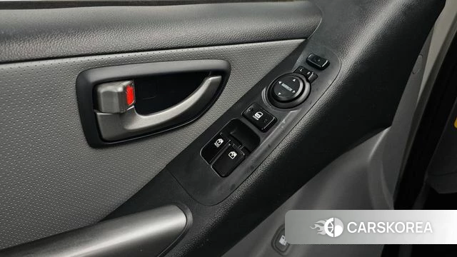 Hyundai The New Grand Starex id 4633335 из Кореи 8