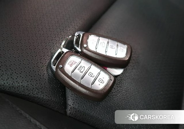 Hyundai Avante AD id 4546974 из Кореи 8