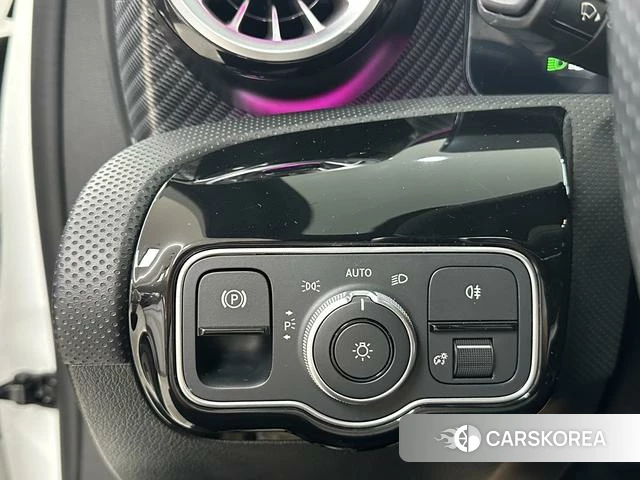 Mercedes-Benz Class A id 4358993 из Китая 8