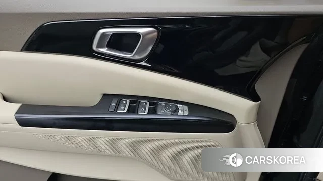 Kia Carnival 4th generation id 3023373 из Кореи 8