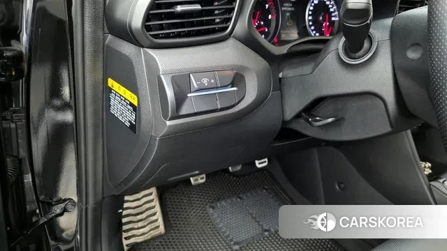 Hyundai Veloster (JS) id 3112277 из Кореи 8