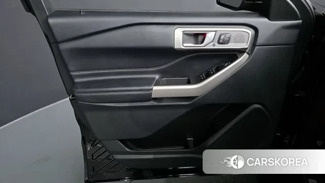 Ford Explorer 6th Generation id 3272725 из Кореи 8