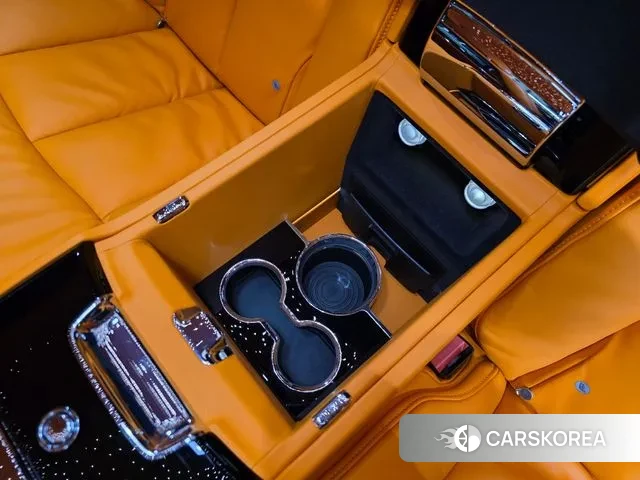 Rolls-Royce Phantom id 3057802 из Кореи 8