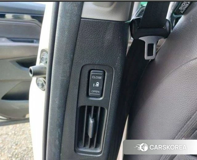 Honda Odyssey id 4298836 из Кореи 8