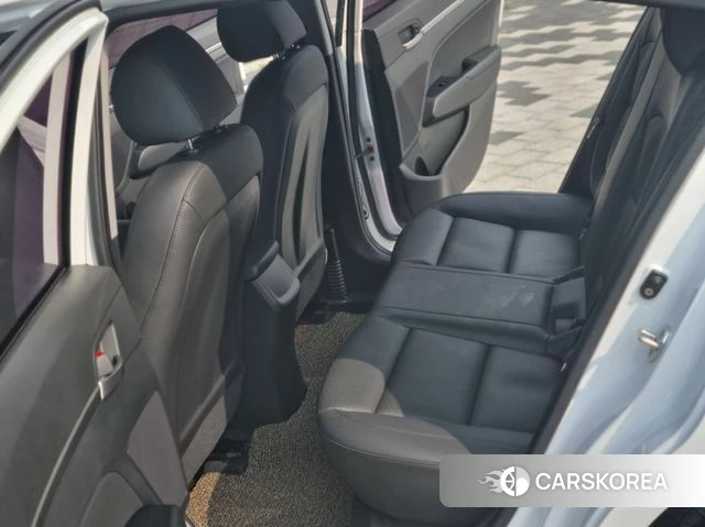 Hyundai The New Avante AD id 4255190 из Кореи 8