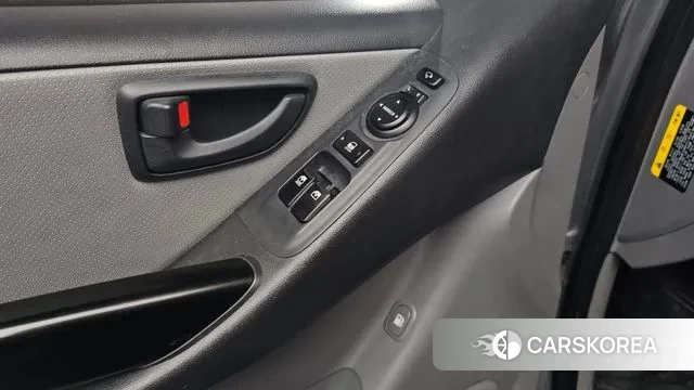 Hyundai The New Grand Starex id 3000473 из Кореи 8