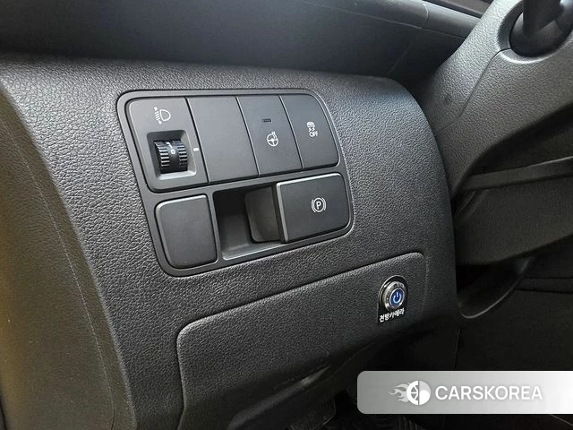 Hyundai Staria id 4680893 из Кореи 8
