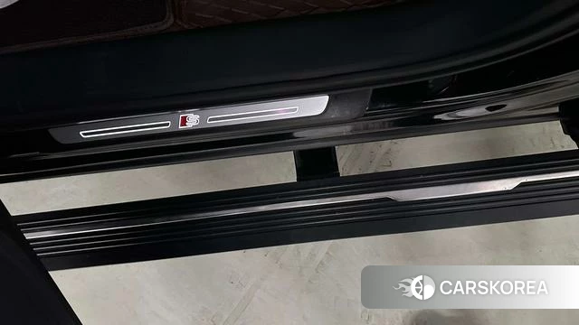 Audi Q7 id 4207550 из Китая 8