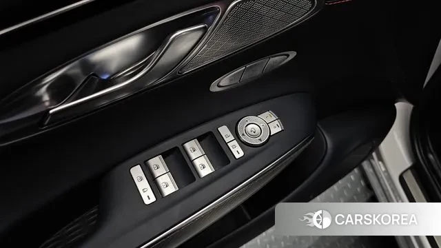 Genesis GV70 id 2985160 из Кореи 8