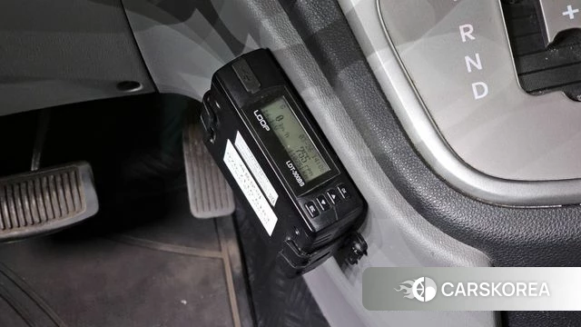 Hyundai The New Grand Starex id 3843099 из Кореи 8