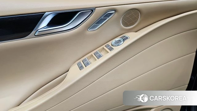 Genesis G80 (RG3) id 3940199 из Кореи 8