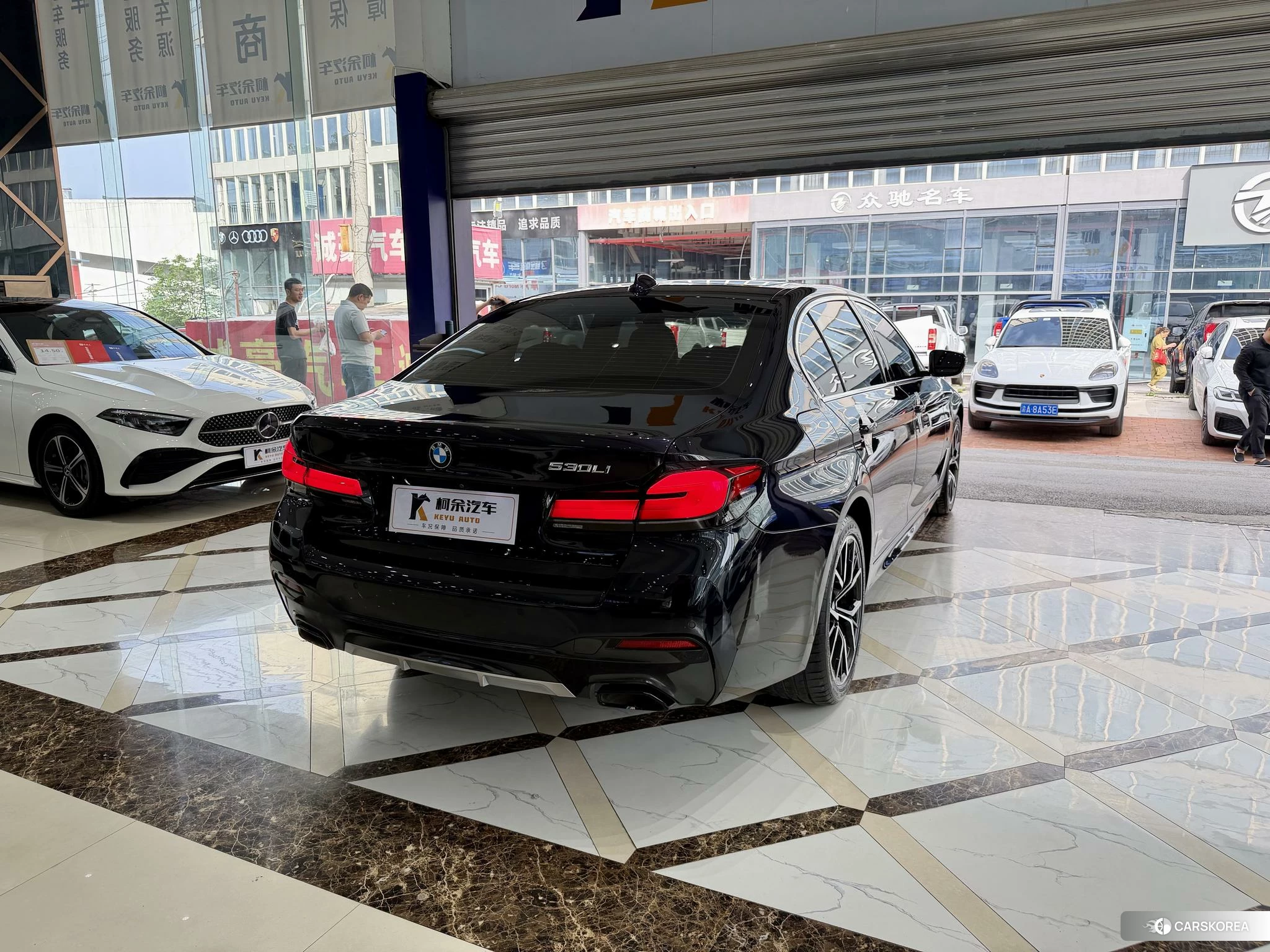 BMW 5 series id 4419191 из Китая 8