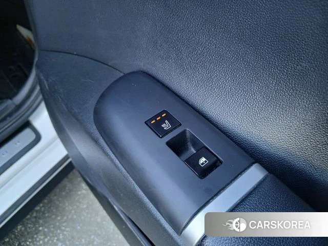 Hyundai Grandeur (GN7) id 4942001 из Кореи 8