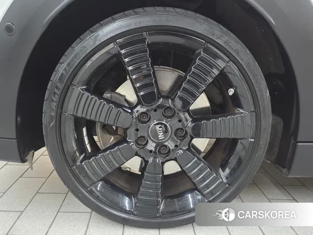 Mini Cooper S Convertible id 3555390 из Кореи 8