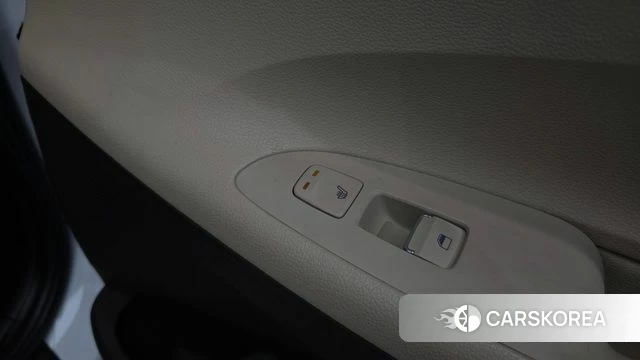 Hyundai Grandeur IG id 3886480 из Кореи 8