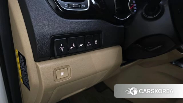 Kia The New Carnival id 4703266 из Кореи 8