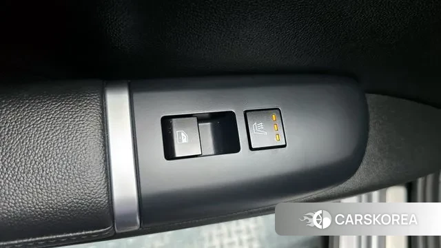 Hyundai Grandeur (GN7) id 3042909 из Кореи 8