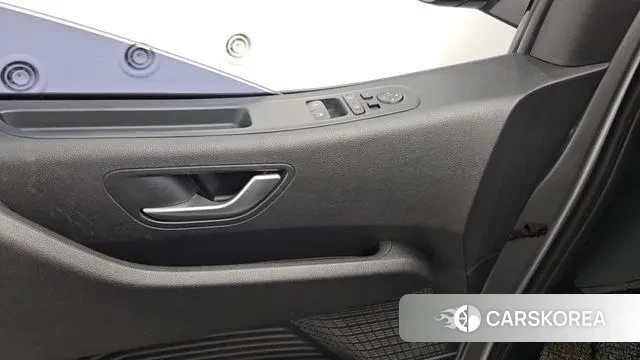 Hyundai Staria id 3242225 из Кореи 8