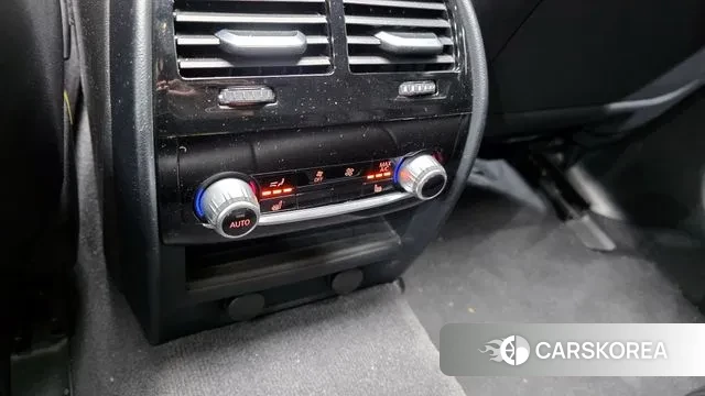 BMW 5 Series (G30) id 3754083 из Кореи 8