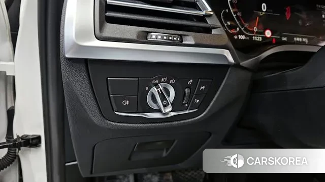 BMW X3 (G01) id 3764198 из Кореи 8