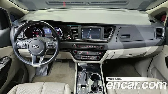 Kia The New Carnival id 2673154 из Кореи 8