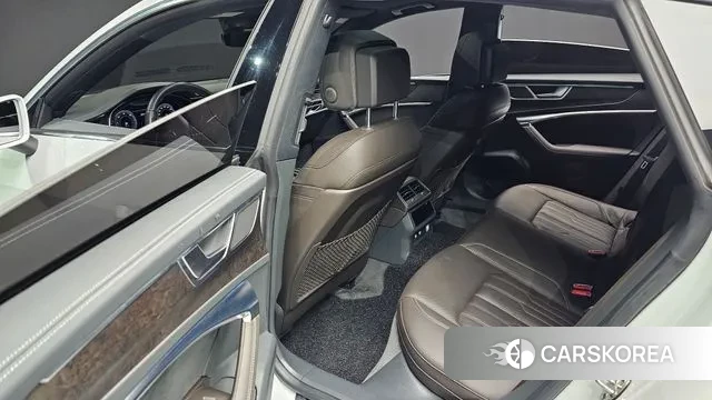 Audi A7 (4K) id 3661156 из Кореи 8