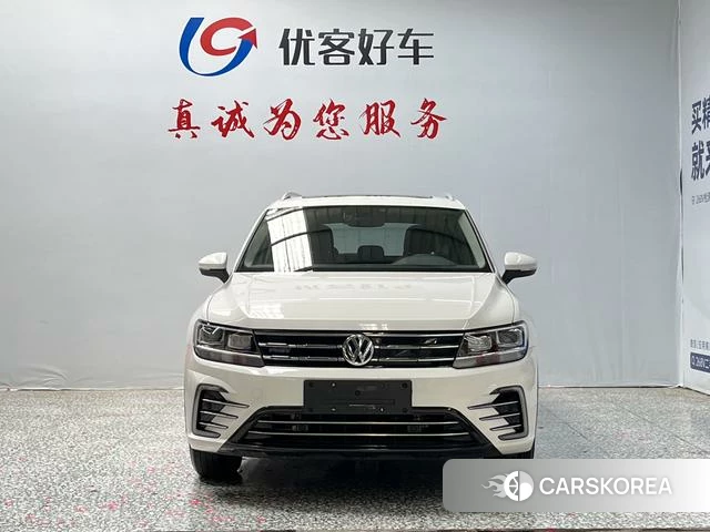 Volkswagen Tiguan L PHEV id 4399808 из Китая 8