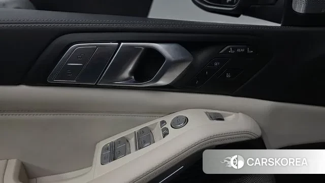 BMW X7 (G07) id 3343085 из Кореи 8