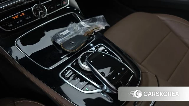 Mercedes-Benz E-Class W213 id 4632476 из Кореи 8