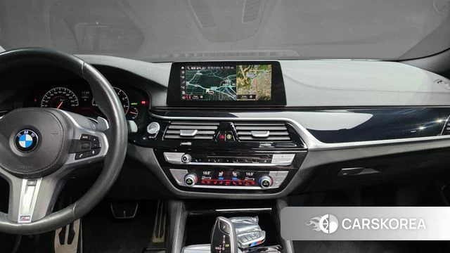 BMW 5 Series (G30) id 4662631 из Кореи 8