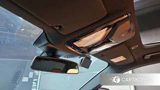 BMW 5 Series (G30) id 3482954 из Кореи 8