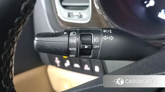 Kia The New Carnival id 3748616 из Кореи 8