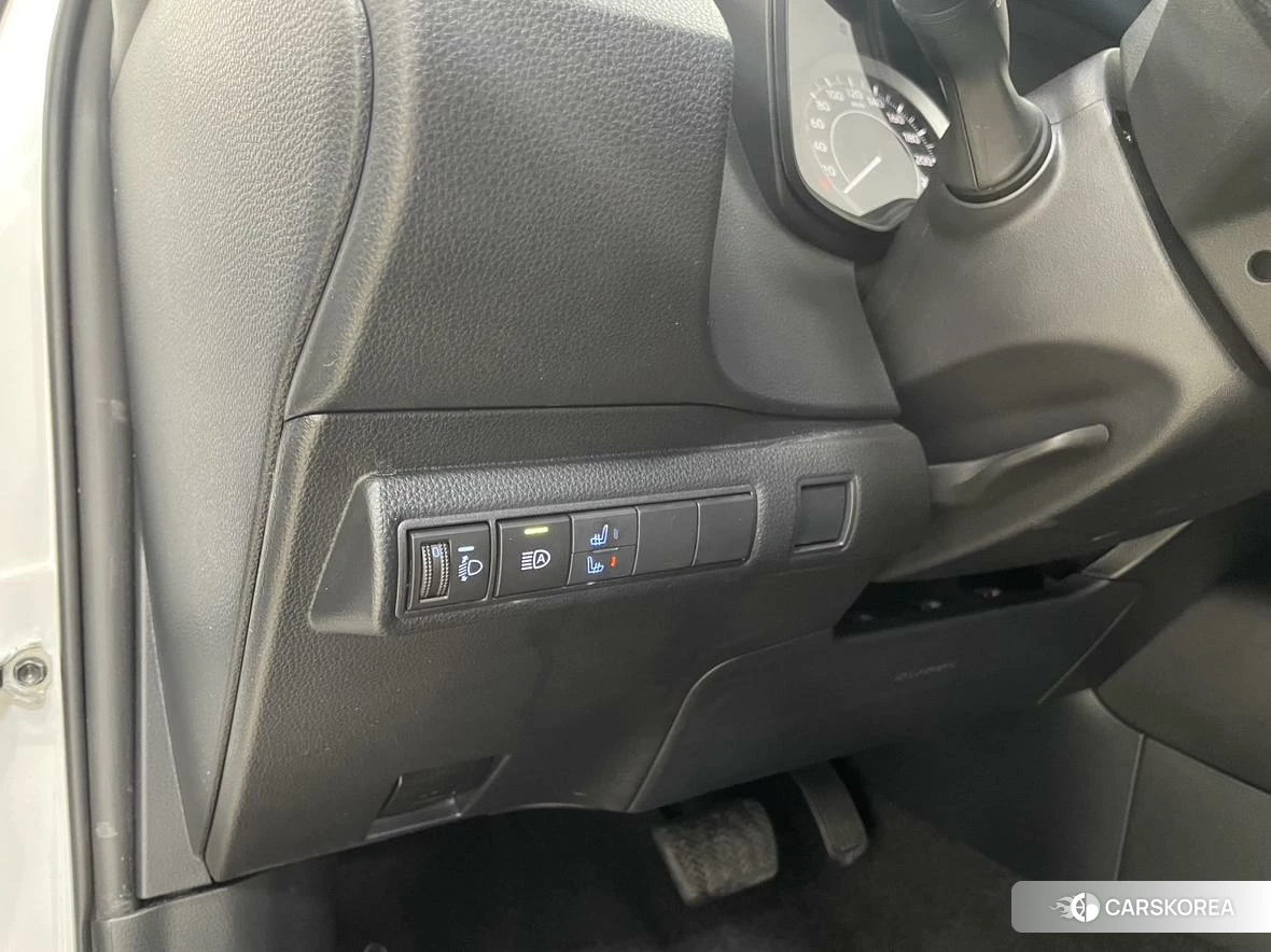 Toyota Corolla id 4504659 из Китая 8