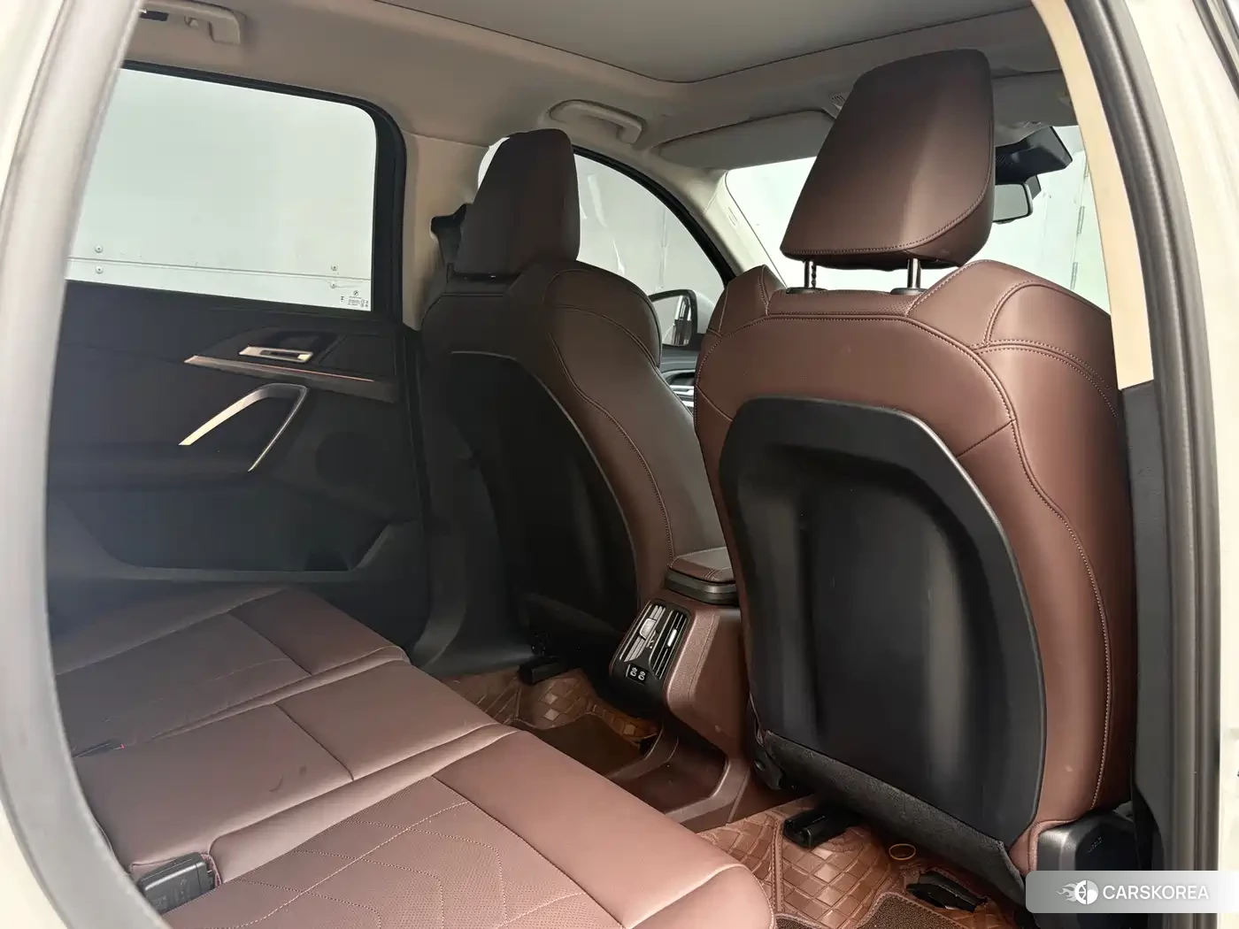BMW X1 id 4644432 из Китая 8