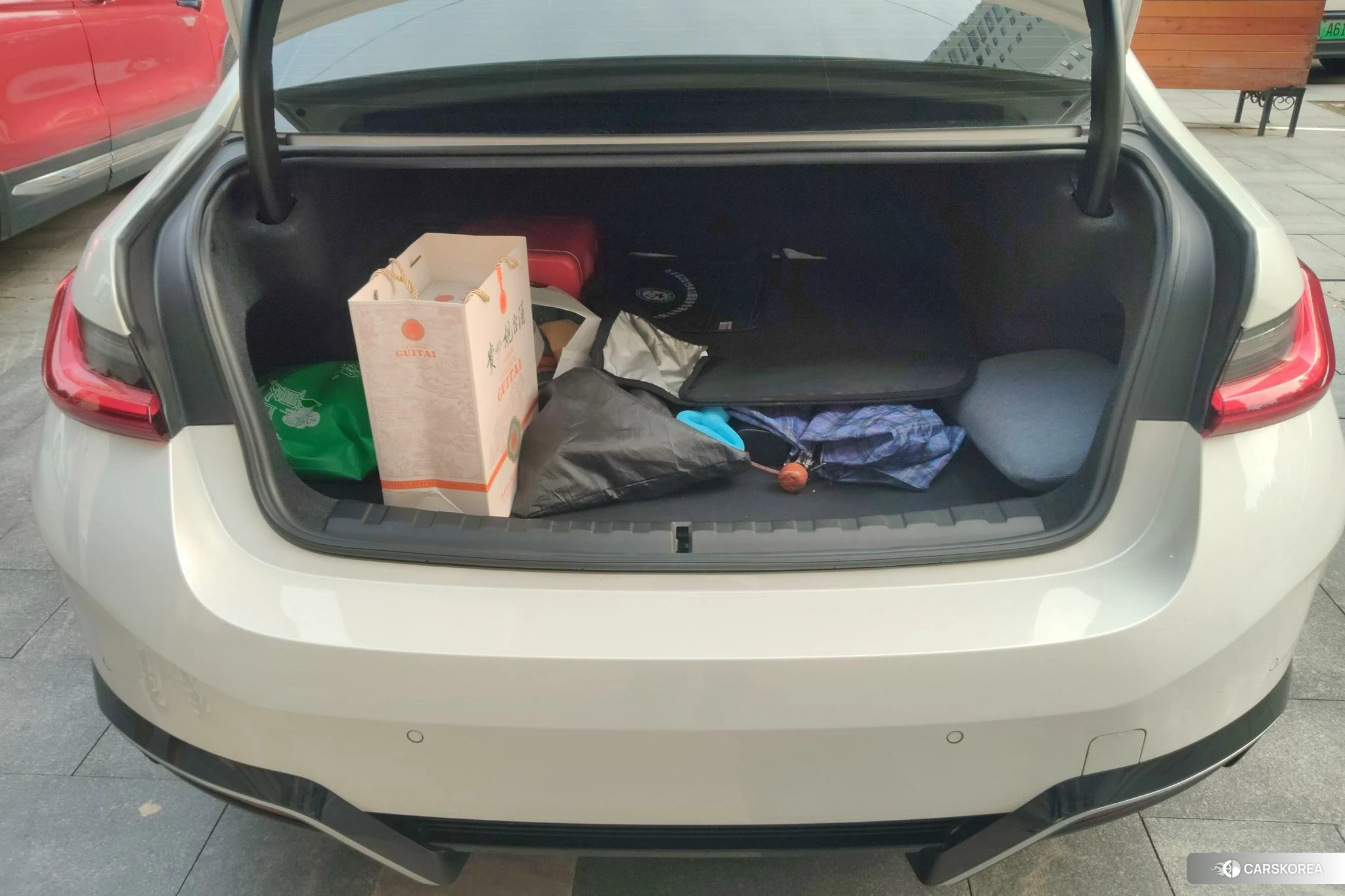 BMW i3 id 4413188 из Китая 8