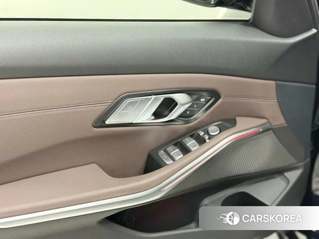 BMW 3 series id 4349030 из Китая 8