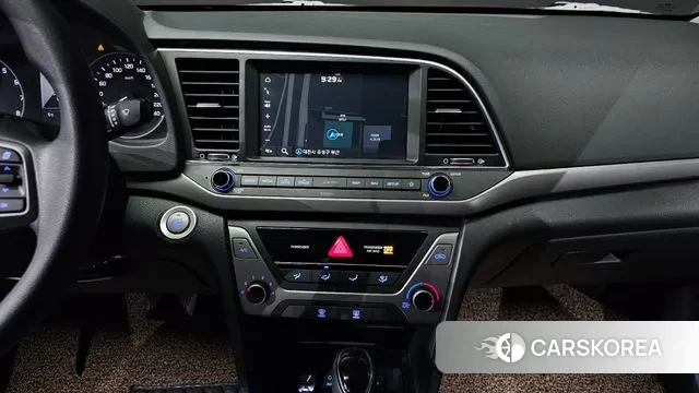 Hyundai Avante AD id 3723820 из Кореи 8