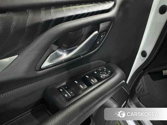 GMC Yukon id 3889297 из Кореи 8