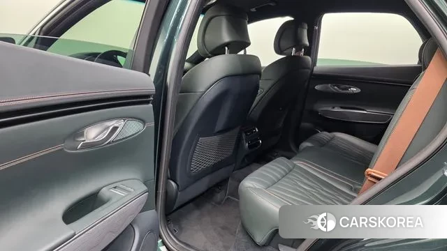 Genesis GV70 id 3296329 из Кореи 8