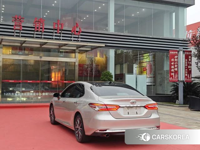 Toyota Camry id 4261916 из Китая 8