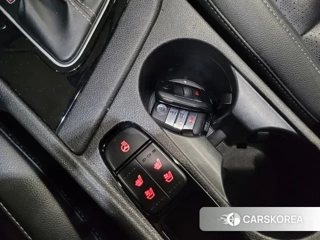 Kia Niro id 3125534 из Кореи 8