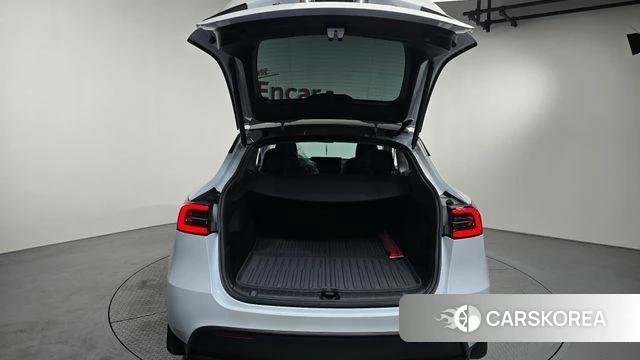 Tesla Model Y id 4739814 из Кореи 8