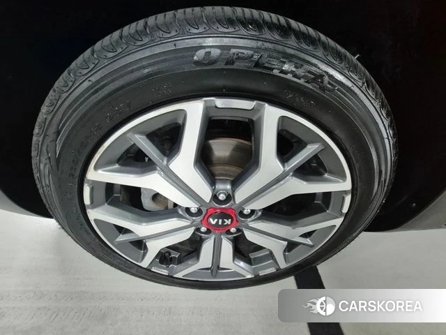 Kia Seltos id 3861116 из Кореи 8