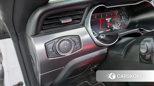 Ford Mustang id 3335202 из Кореи 8