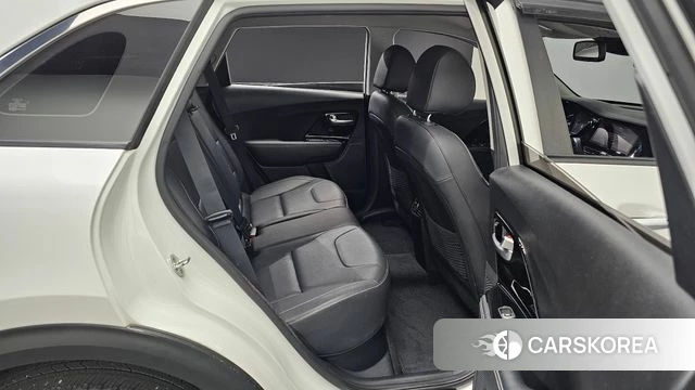 Kia Niro EV id 4202573 из Кореи 8