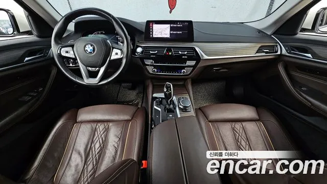 BMW 5 Series (G30) id 2705733 из Кореи 8