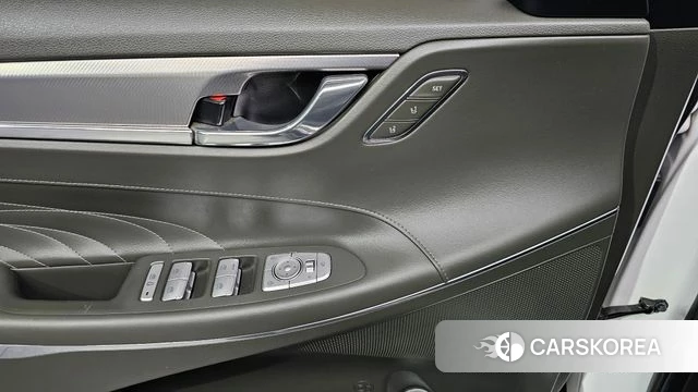 Hyundai The New Grandeur IG Hybrid id 4445554 из Кореи 8